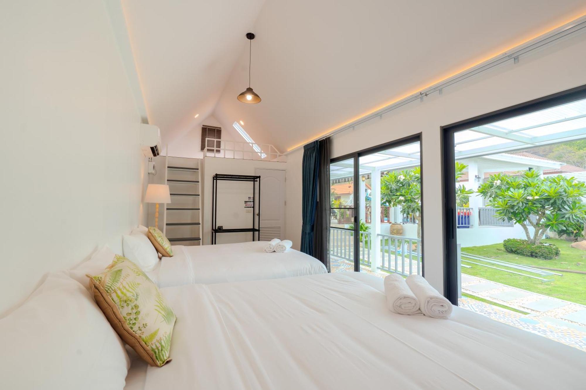 Baan Kiang Lay Phu View Private Pool บ้านเคียงเลภูวิว พูลวิลล่า กลางเมือง ใกล้หาดหัวหิน *